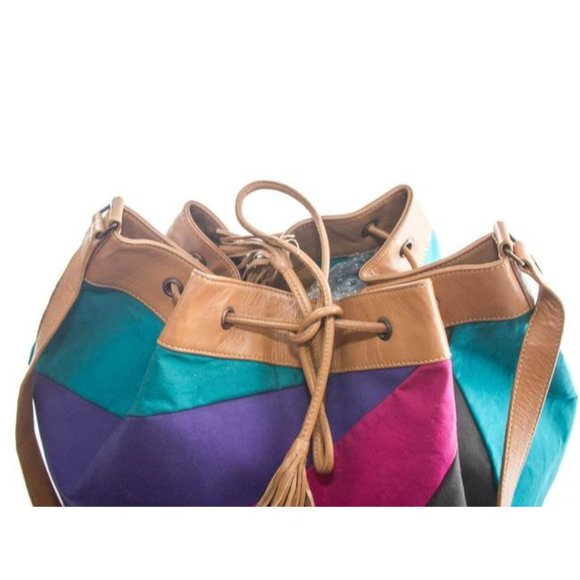 Gucci Multi Colored Fabric & Camel Leather XL Bucket Bag - Picture 5 of 12